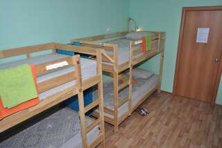 Хостел Кашемир Пермь Спальное место на двухъярусной кровати в общем номере для женщин-1